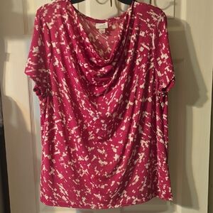 Jaclyn Smith Pink and White Abstract Blouse